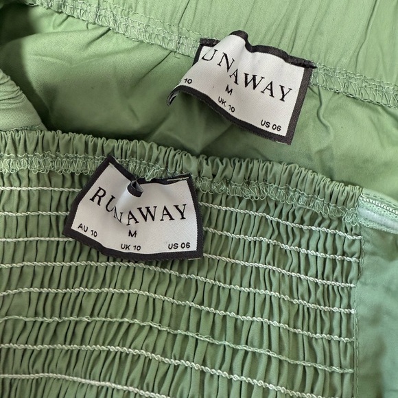 Runaway The Label Ayla Sage Green Crop Top & Maxi Skirt Set - Size Medium, US 6 - Picture 6 of 14